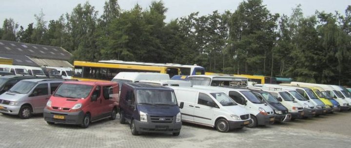 Veenstra Bedrijfsauto's Joure - inkoop en verkoop van bedrijfswagens in Joure